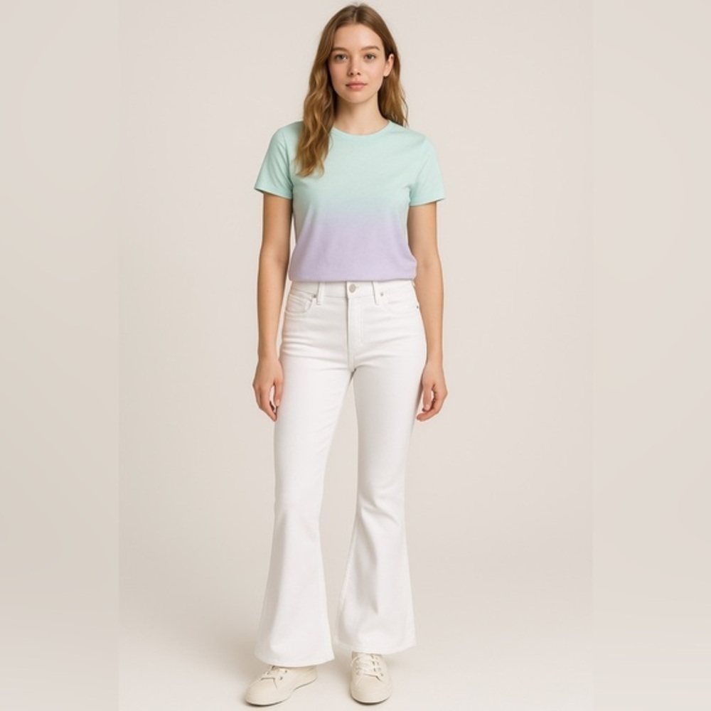 Mona Mid Rise White Tractr Jeans Denim Flare Fray MSRP $90 Size 00/24 31" Inseam
